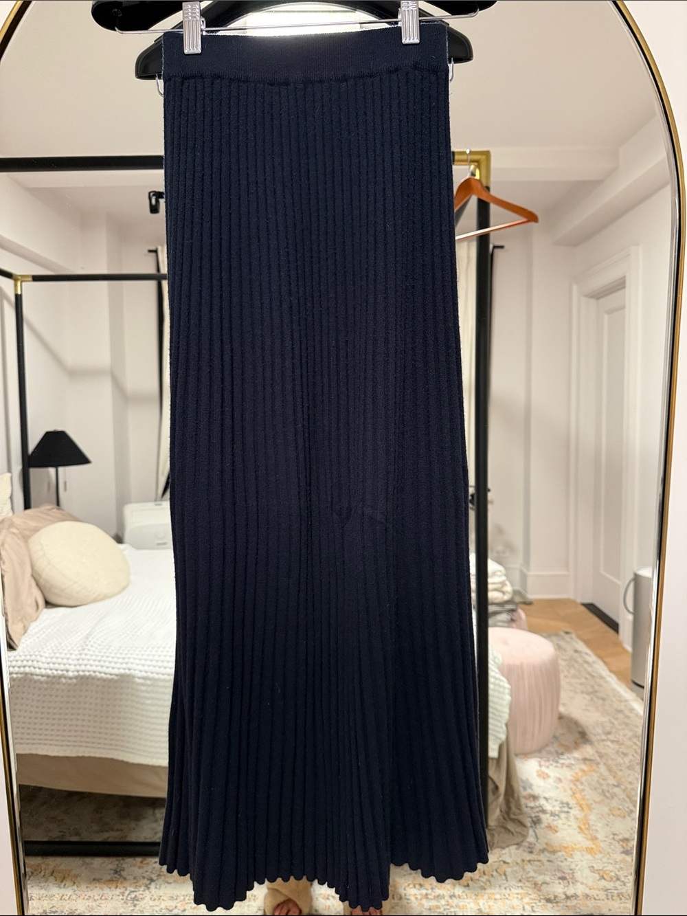 Arch4 Women's Navy Ribbed Maxi Skirt - Elegant Knit Style